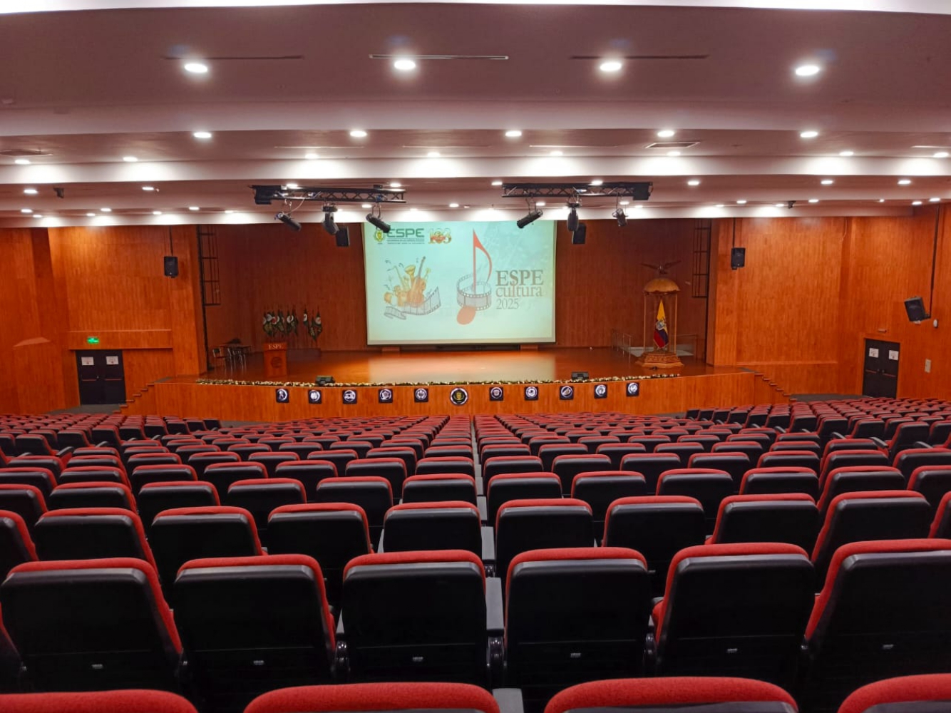 Auditorio y Teatro mayor