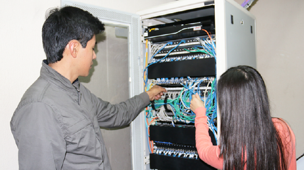 Telecommunications 3@2x